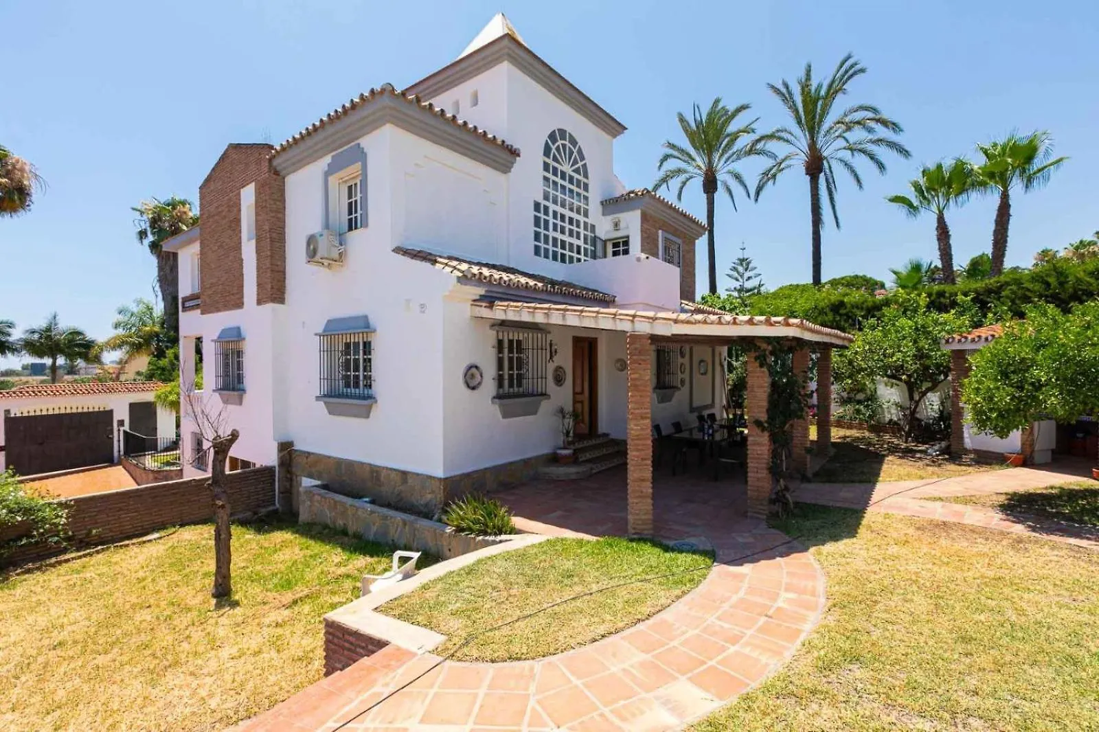 Villa Del Mar 토레몰리노스 0*,
