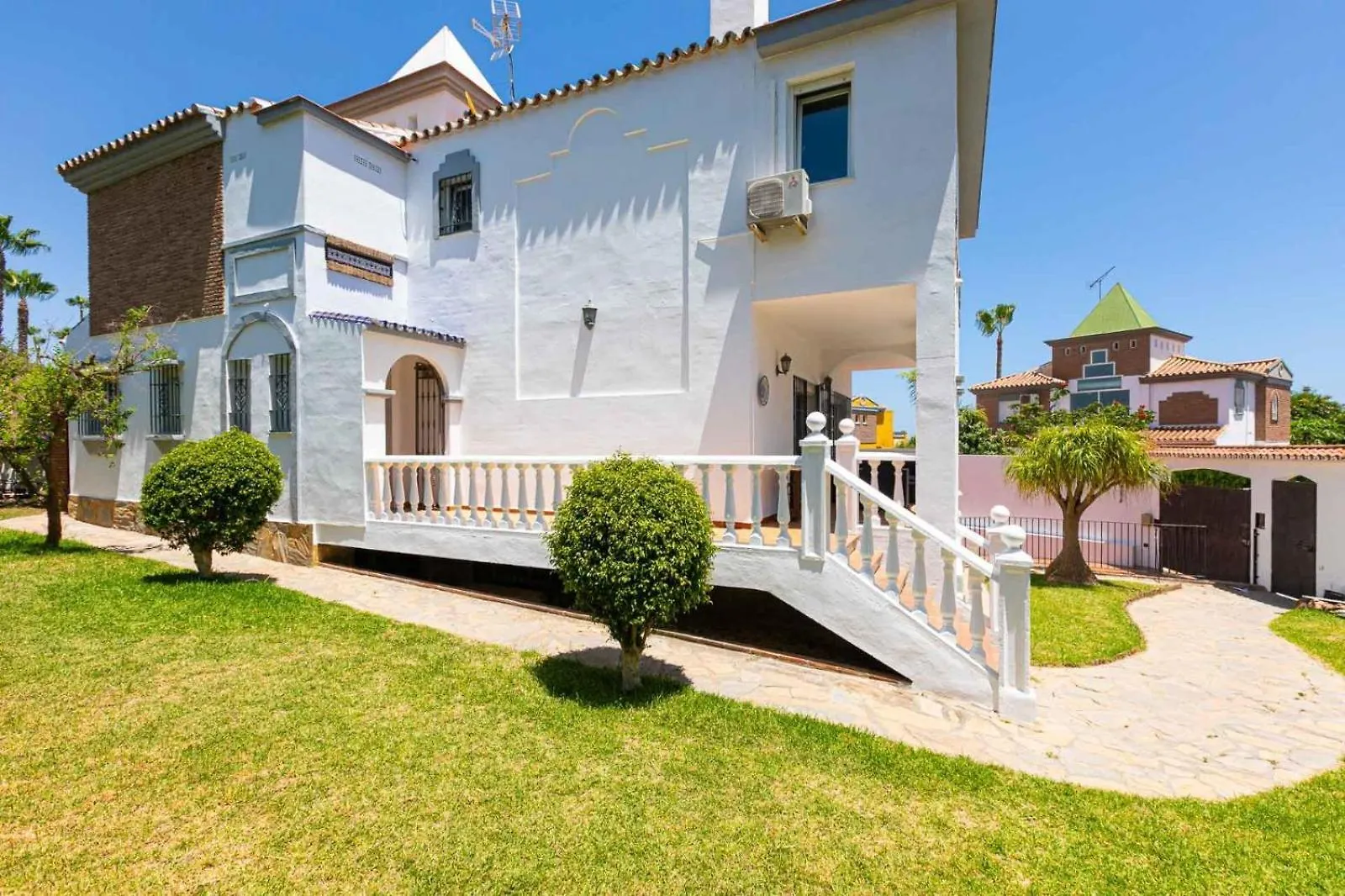 Villa Del Mar 토레몰리노스 펜션